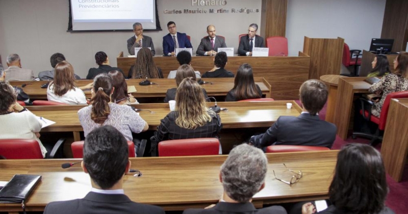 Comissão organiza evento sobre aposentadoria especial na Constituição