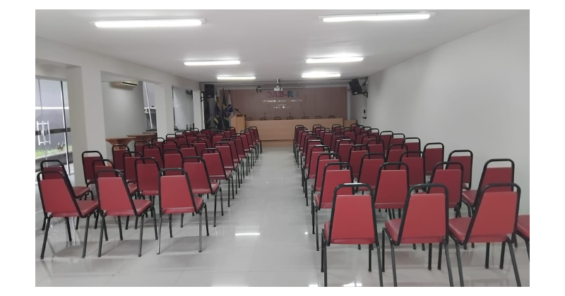 Casa do Advogado renova Auditório Dr. Hécio Bruno em comemoração à sua primeira década