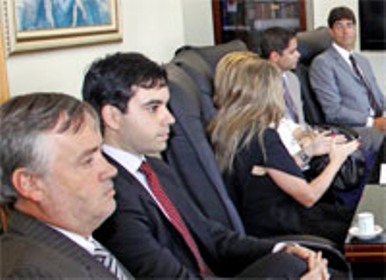OAB/RJ participa de reunião para combater desemprego na Região Serrana